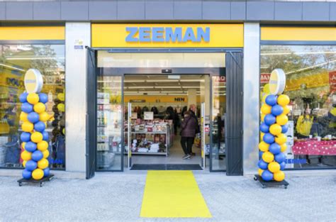 zeeman terrassa carrer de la rasa|Tiendas ZEEMAN Terrassa .